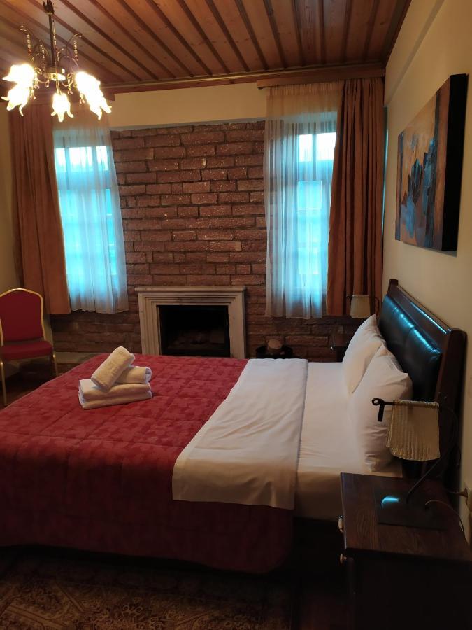 Aggelon Katafygio Hotel Asprangeloi ภายนอก รูปภาพ