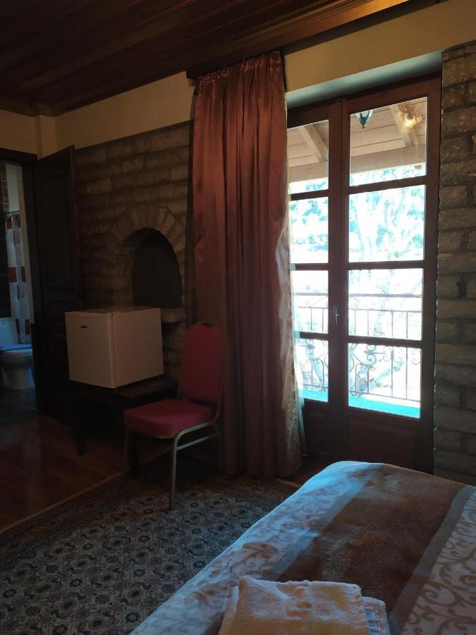 Aggelon Katafygio Hotel Asprangeloi ภายนอก รูปภาพ