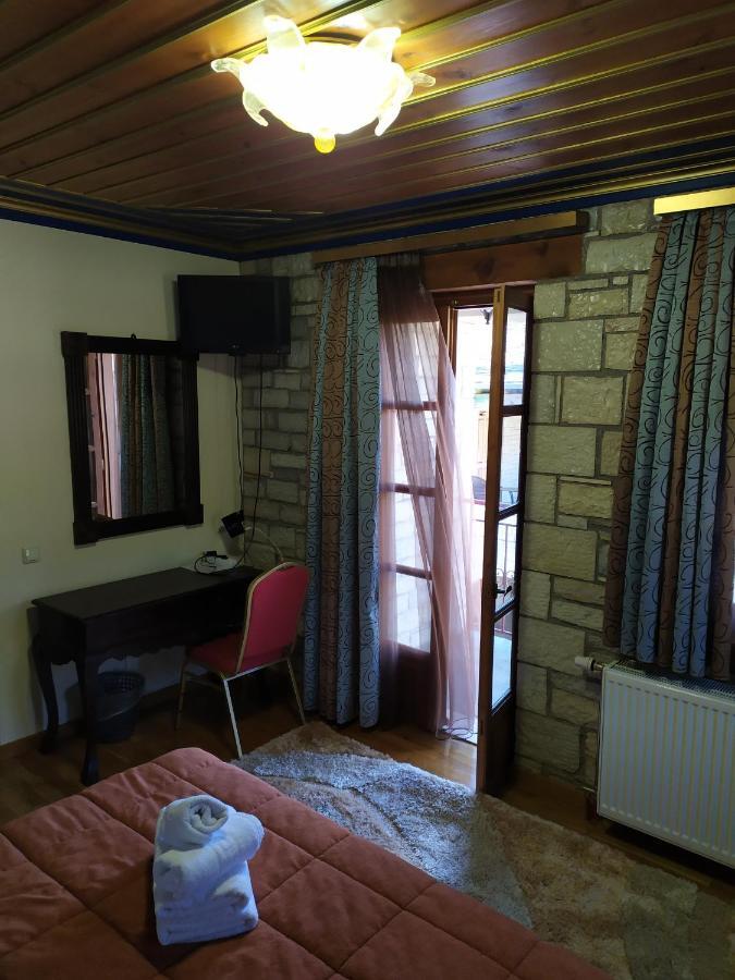 Aggelon Katafygio Hotel Asprangeloi ภายนอก รูปภาพ